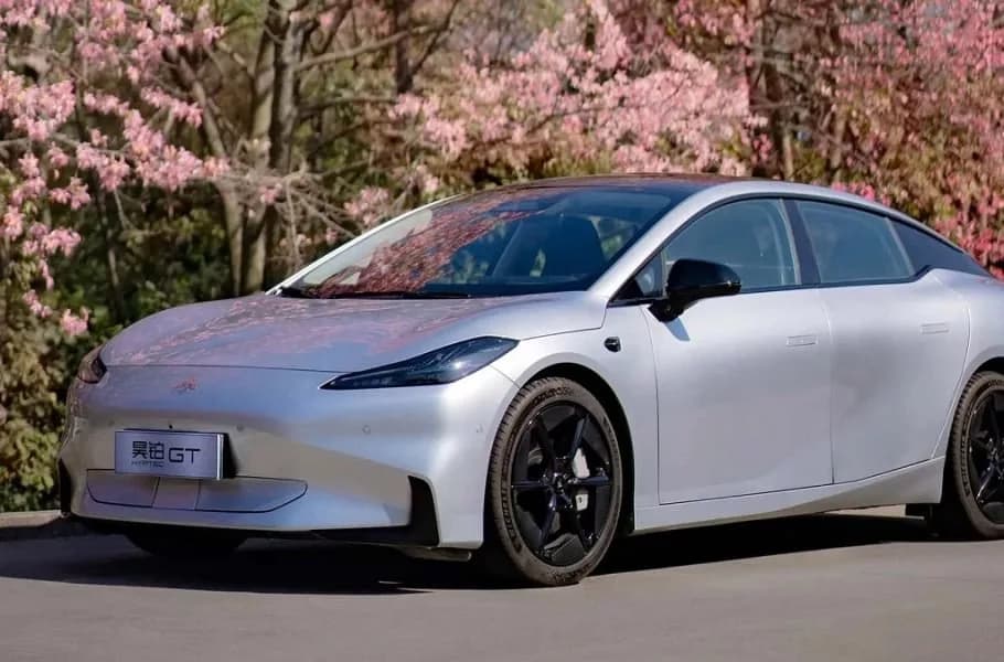 گک کوپه برقی هایپتک GT لایت را با قیمت 21,500 دلار معرفی کرد